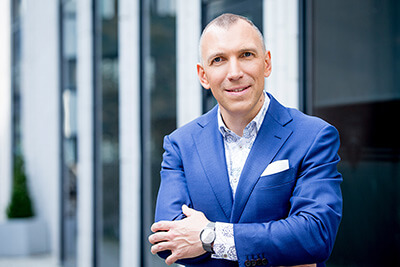 Imre Pralla, raamatupidaja ja ERP juurutaja